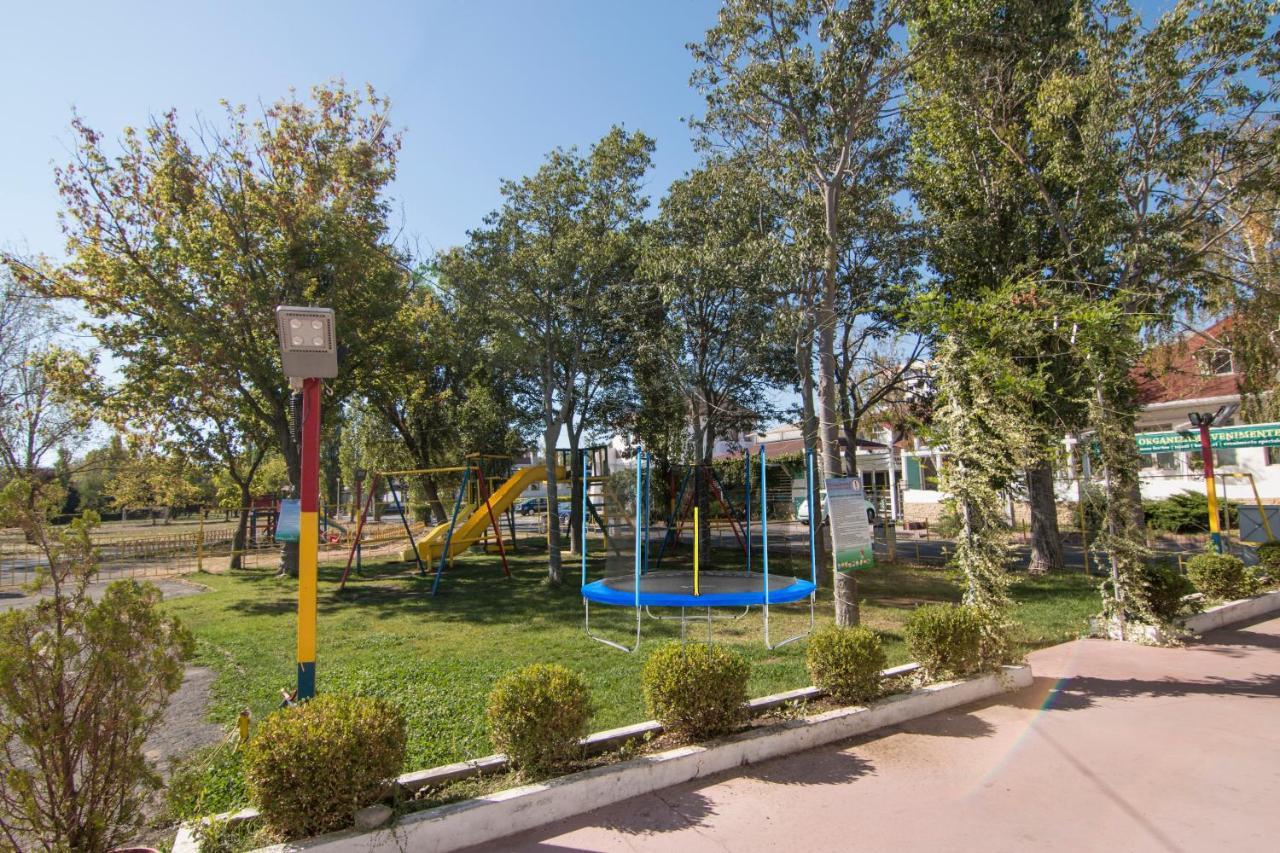 Hotel Merty Constanta Exterior photo