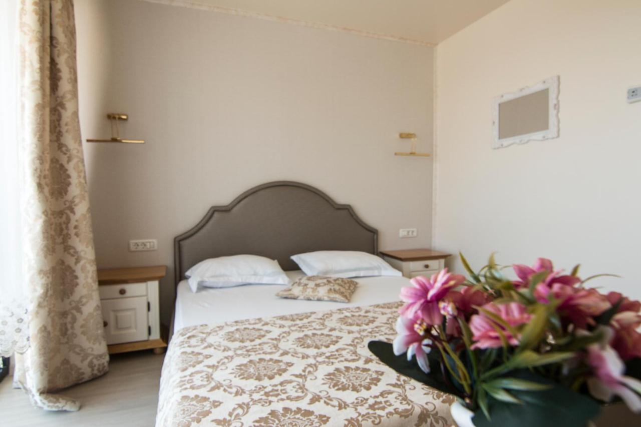 Hotel Merty Constanta Exterior photo